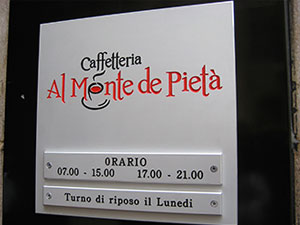 TARGA-ORARIO-PER-BAR-IN-ALLUMINIO-ANODIZZATO-ARGENTO-CON-LOGO-INCISO-E-SMALTATO-A-DUE-COLORI--CON-TARGHETTE-ORARIO-INTERCAMBIABILI-FISSATE-CON-VITI